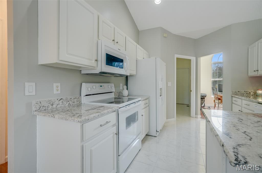 2645 Katrine Lake Drive Property Photo 16