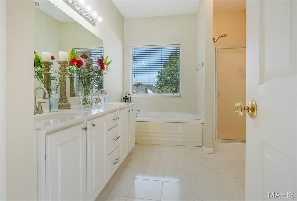 2645 Katrine Lake Drive Property Photo 25