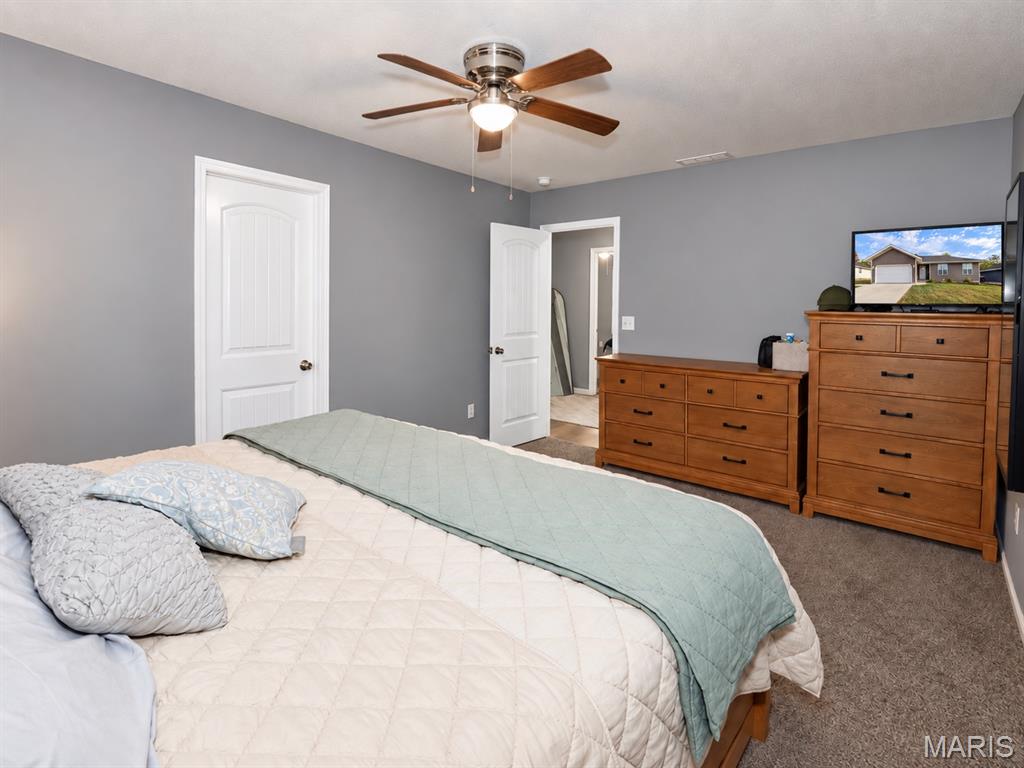 1404 Jessalinn Drive Property Photo 13