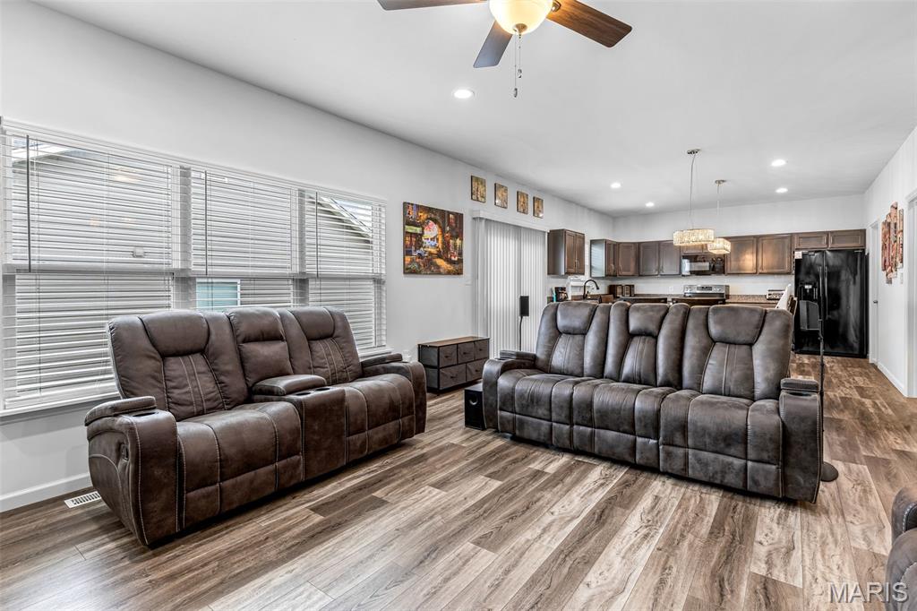 500 Arctic Wolf Drive Property Photo 12