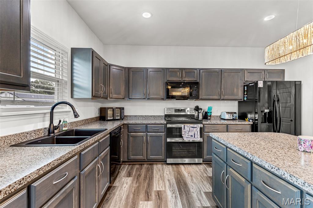 500 Arctic Wolf Drive Property Photo 16