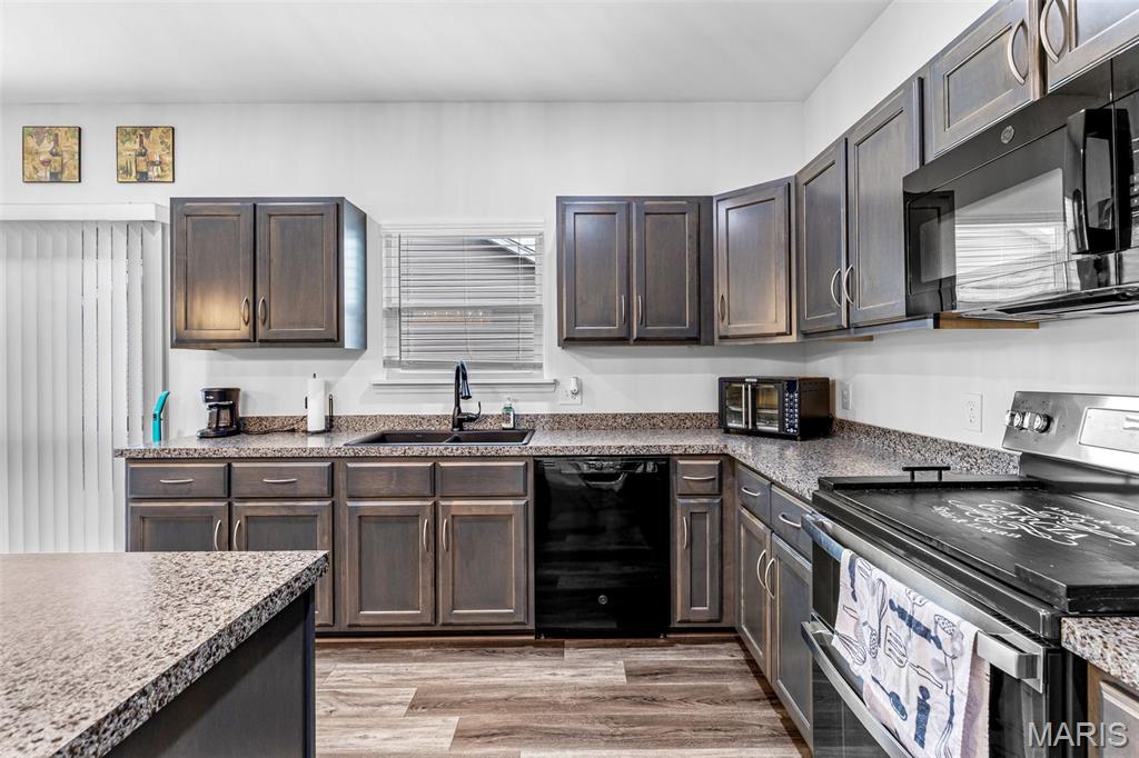 500 Arctic Wolf Drive Property Photo 18
