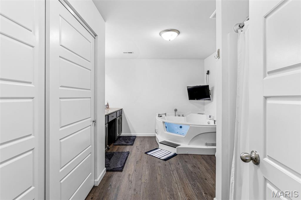 500 Arctic Wolf Drive Property Photo 24