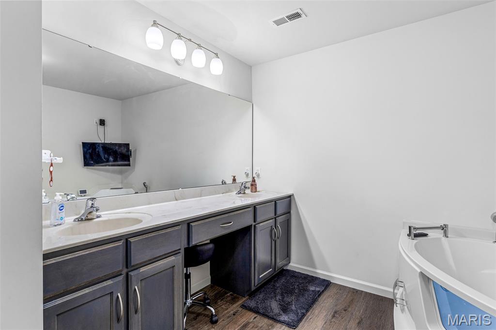 500 Arctic Wolf Drive Property Photo 26