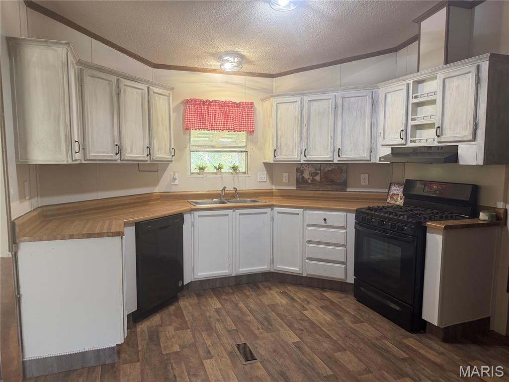 21806 King Drive Property Photo 8