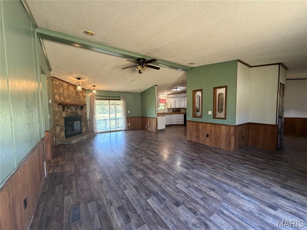 21806 King Drive Property Photo 18