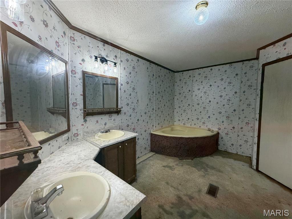 21806 King Drive Property Photo 28