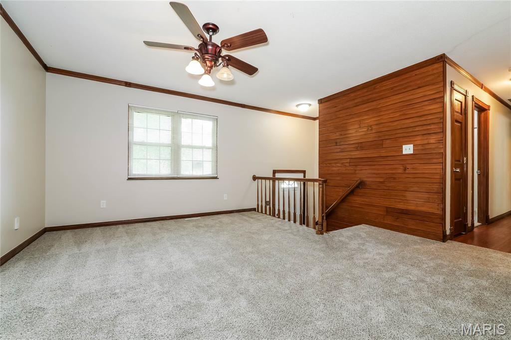 209 Valley Drive Property Photo 3