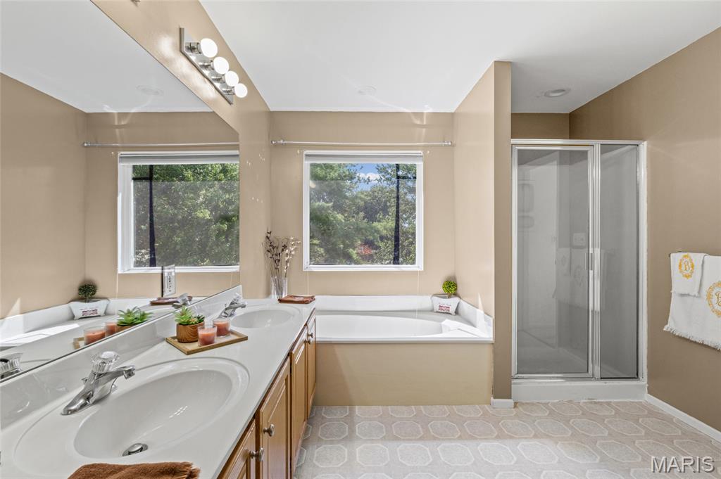 204 Boulder Point Drive Property Photo 19