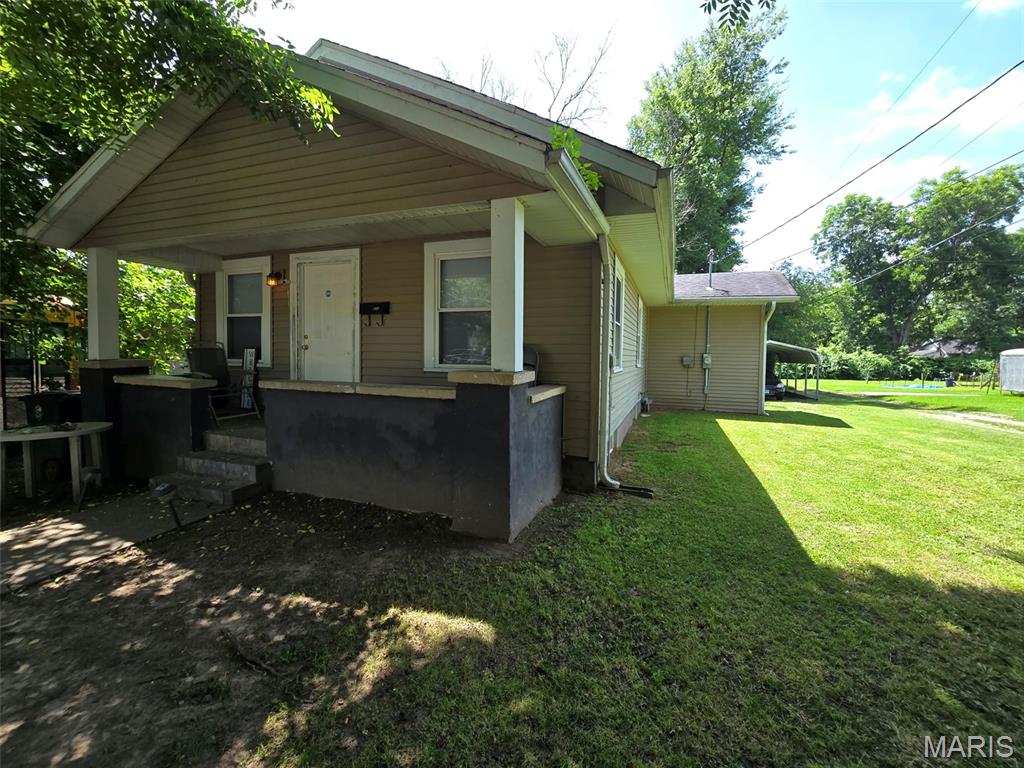 811 Elm Street Property Photo 1