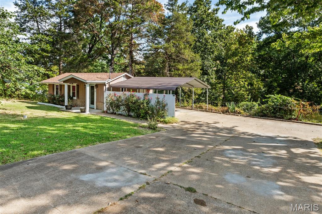 4313 Dock Drive Property Photo 4