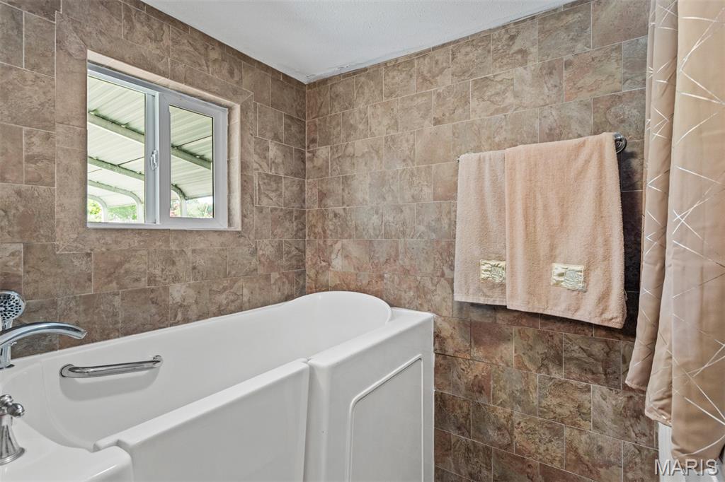 4313 Dock Drive Property Photo 25