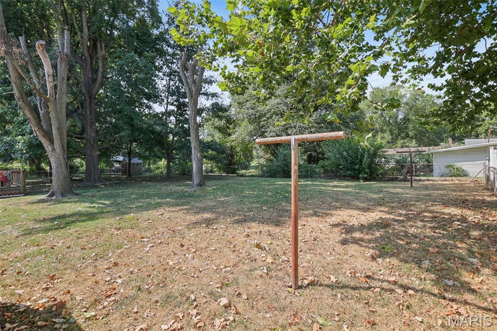 1142 Beaumont Street Property Photo 8