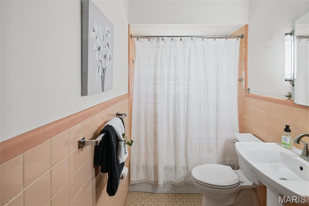 1142 Beaumont Street Property Photo 24