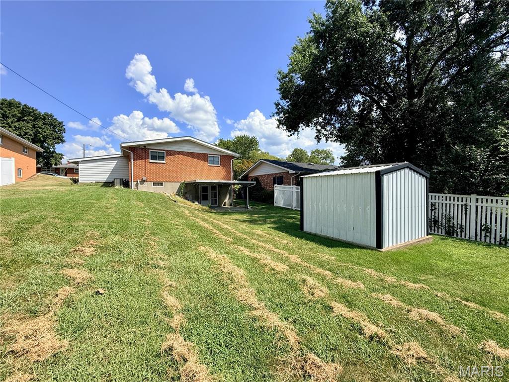 425 Cherry Drive Property Photo 3