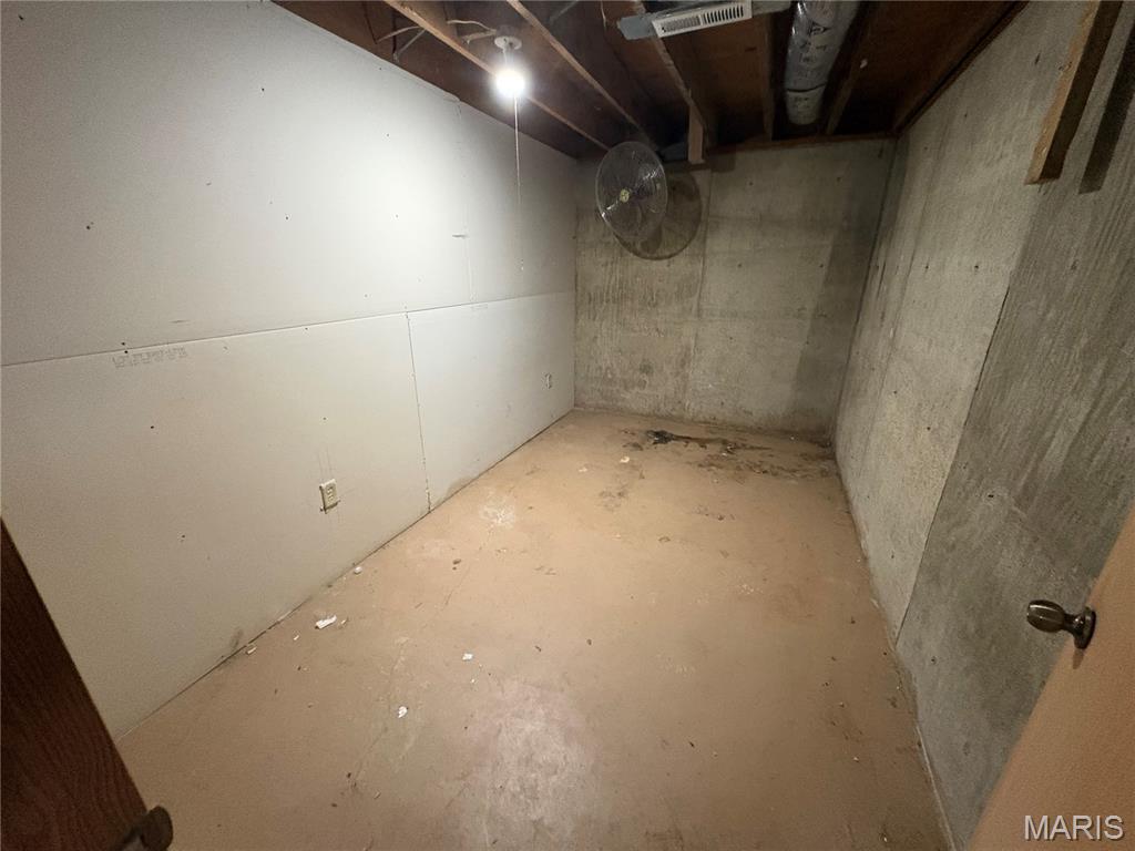 908 E State Route 72 Property Photo 19