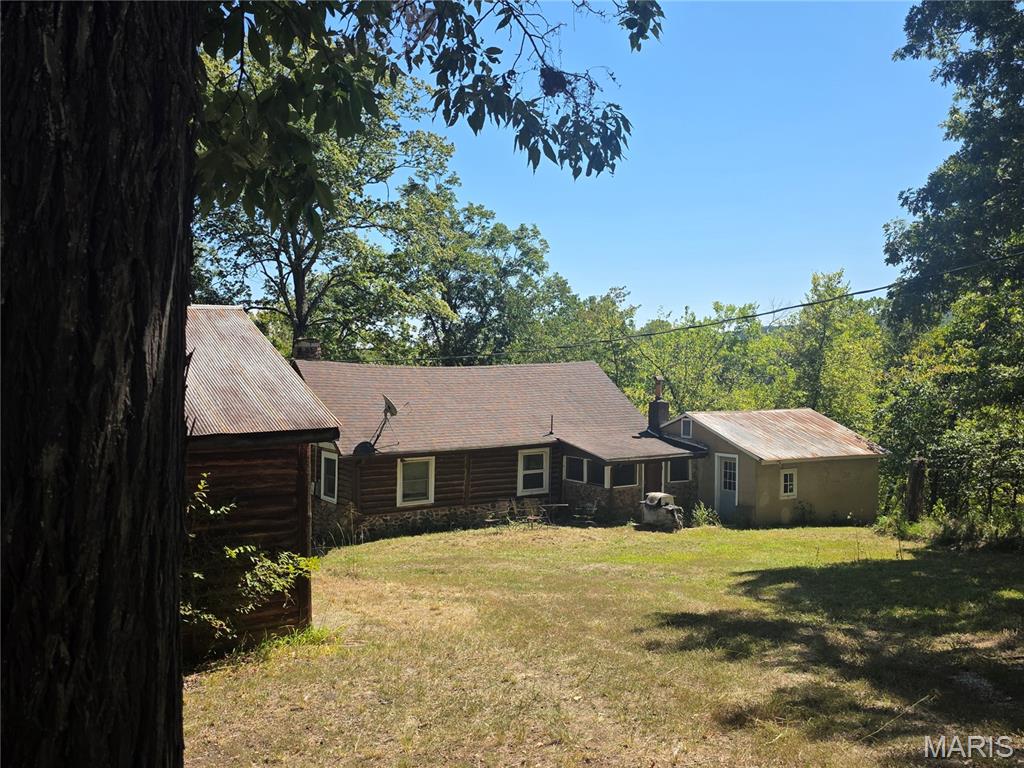 262 Collins Lane Property Photo 4