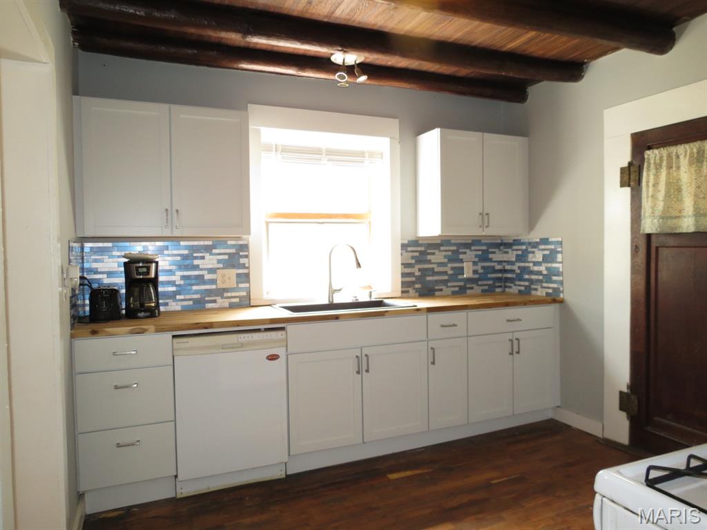 262 Collins Lane Property Photo 27