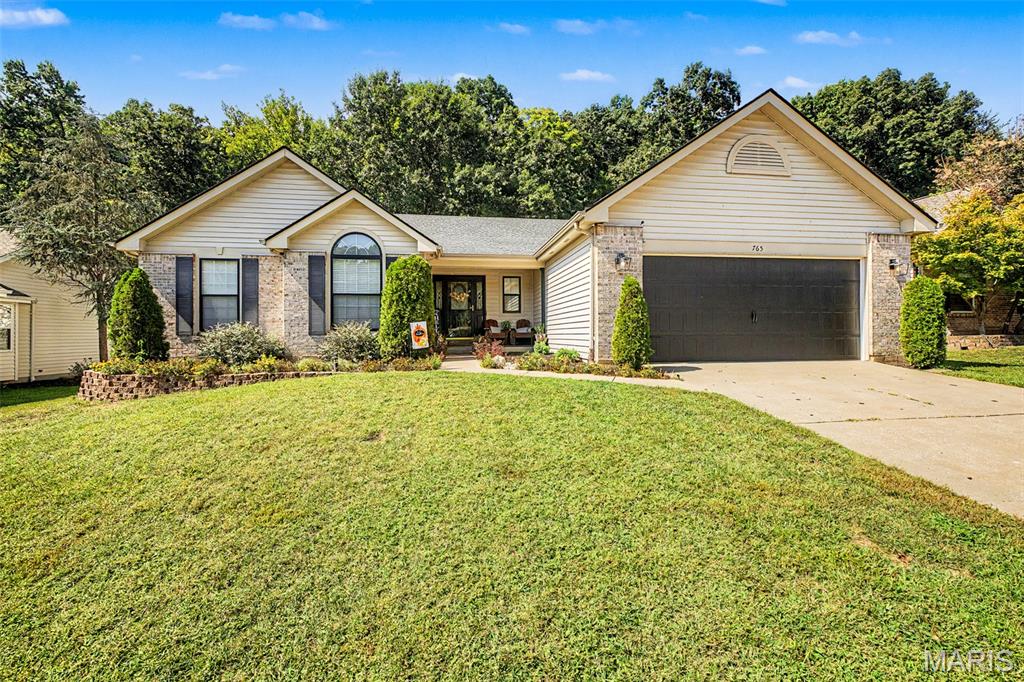 765 Emerald Oaks Court Property Photo 1