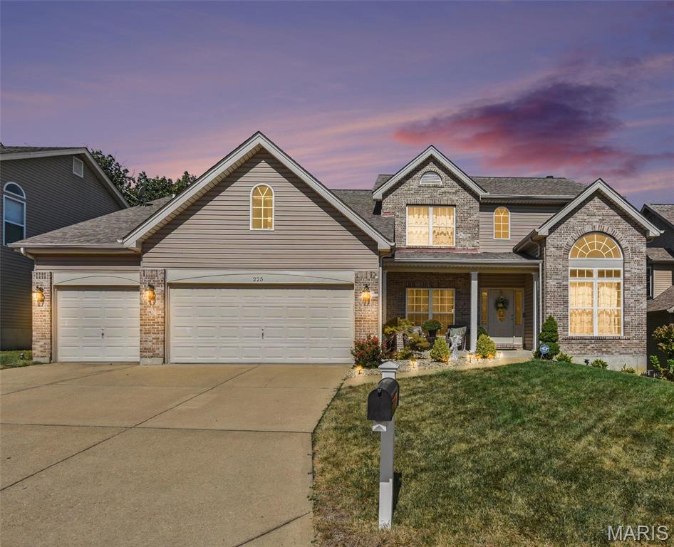 225 Romaine Spring View Property Photo 1