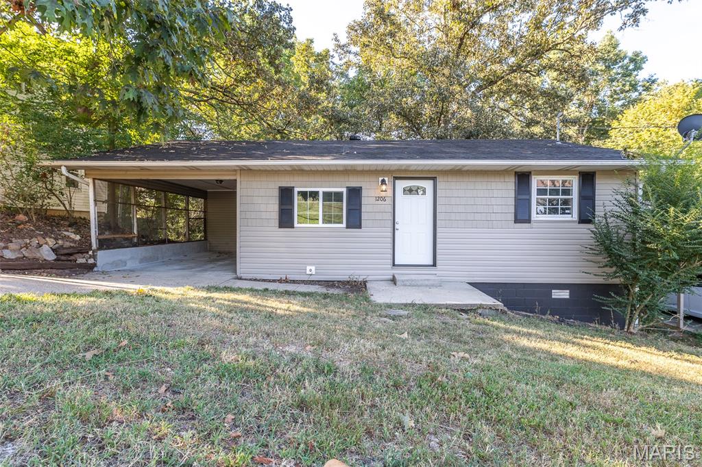 1206 Apple Street Property Photo 1
