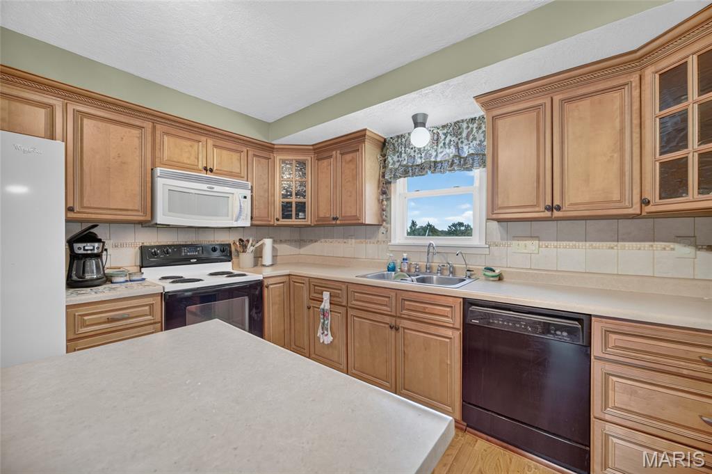 25632 Highway Aa Property Photo 11