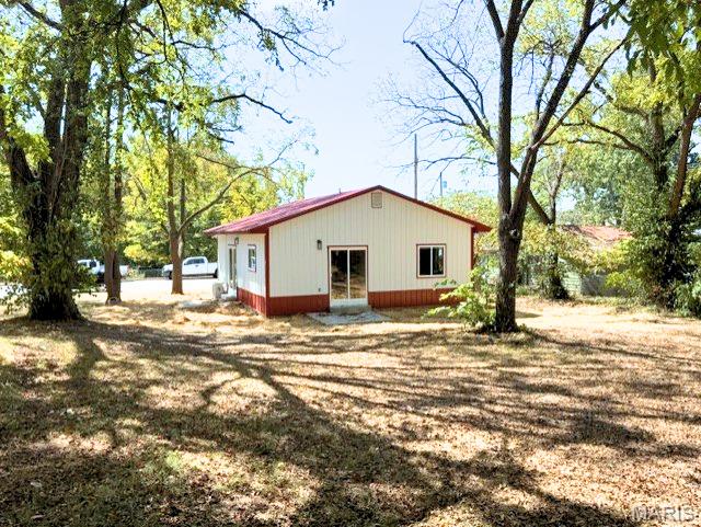 604 E Third Property Photo 14