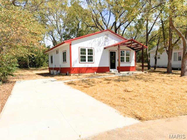 604 E Third Property Photo 15
