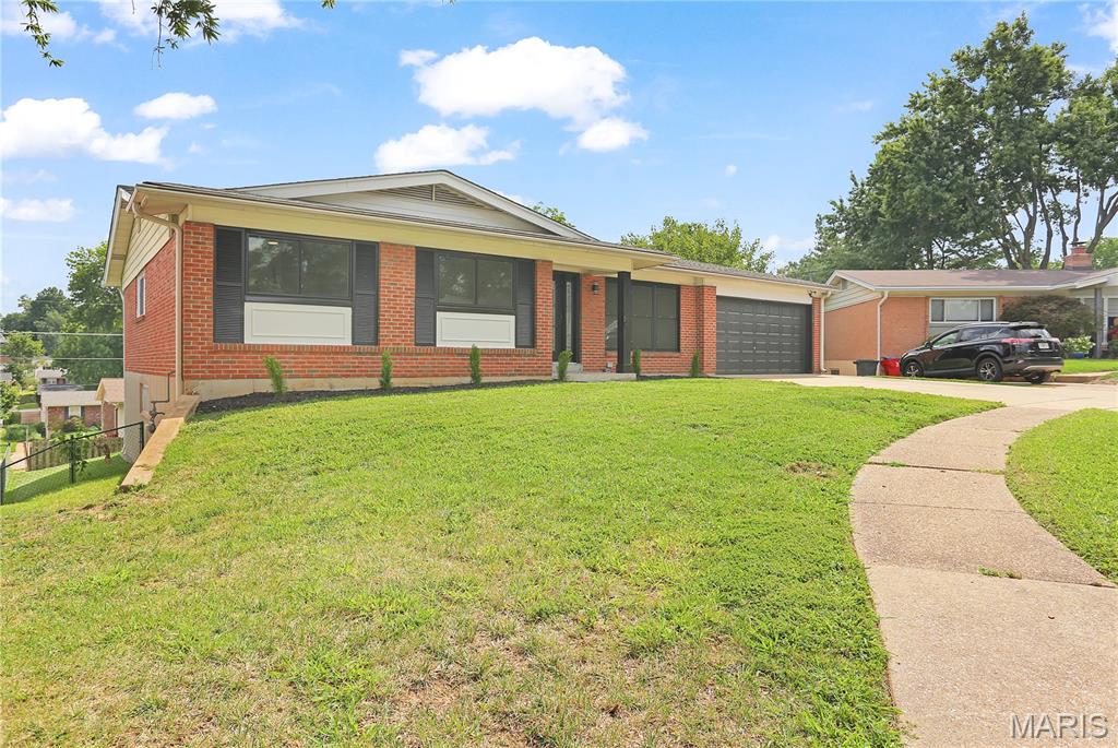 10612 Ashburn Court Property Photo 3