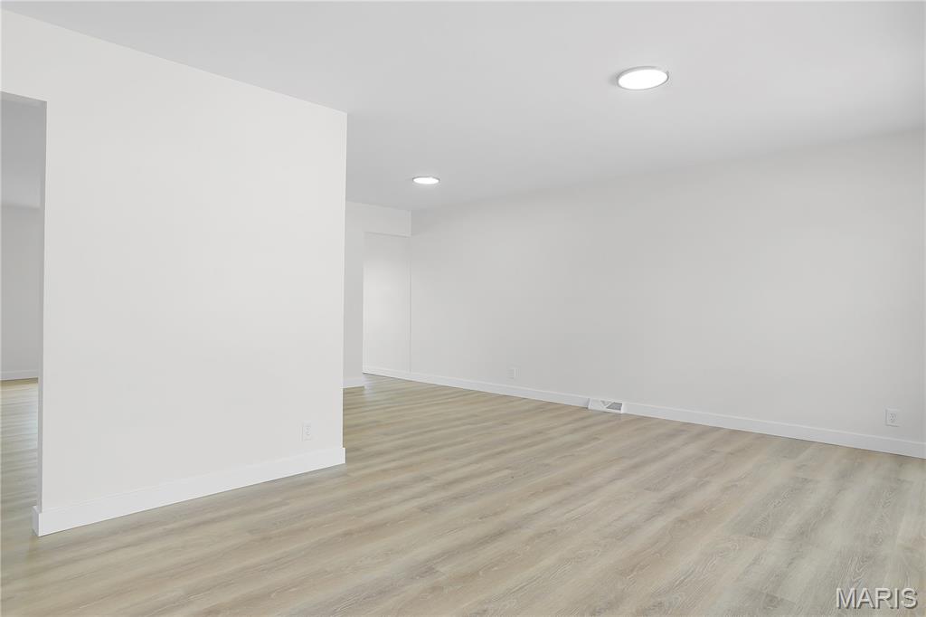 10612 Ashburn Court Property Photo 4