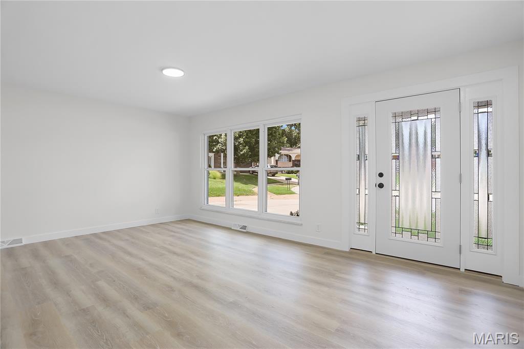 10612 Ashburn Court Property Photo 6
