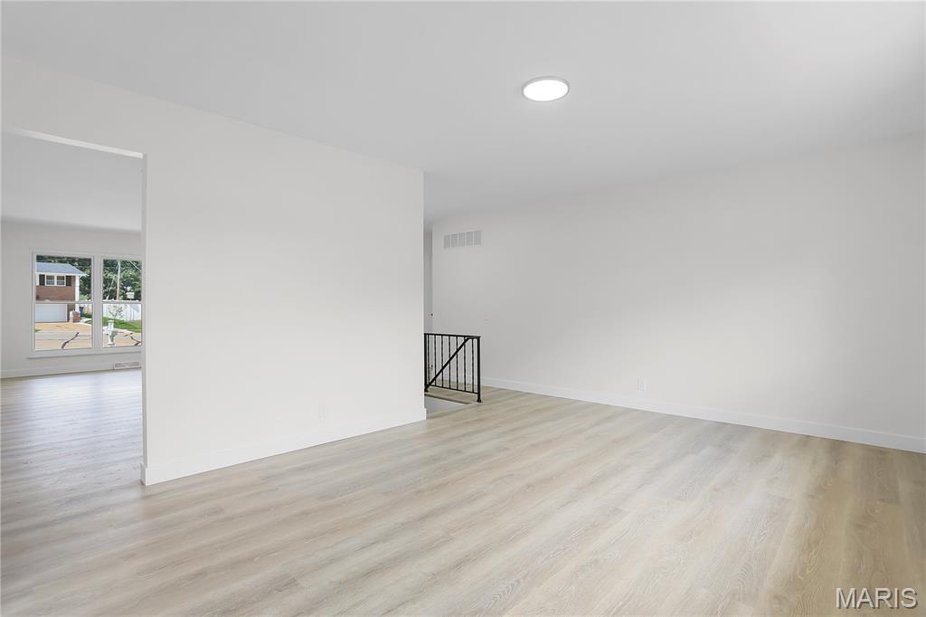 10612 Ashburn Court Property Photo 16