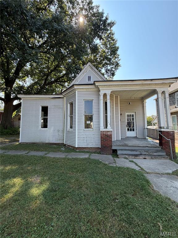 129 N Pennsylvania Avenue Property Photo 2