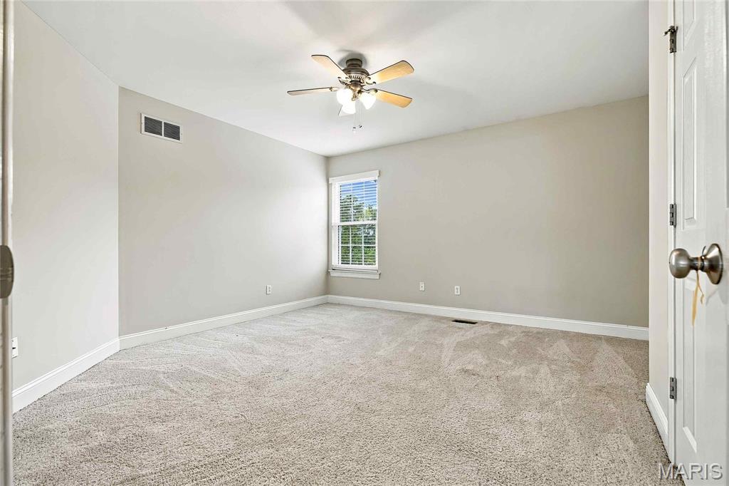 1316 Legacy Pointe Lane Property Photo 33