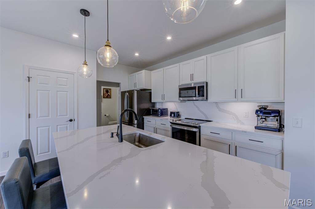 337 Dalriada Boulevard Property Photo 3