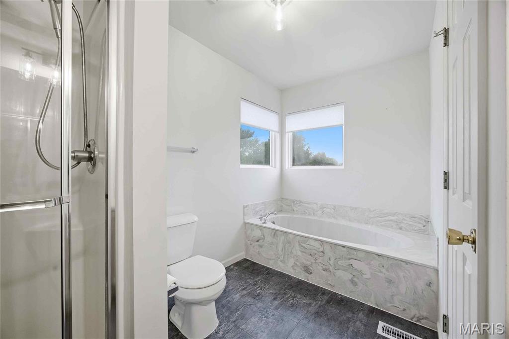1435 Soaring Eagle Drive Property Photo 19