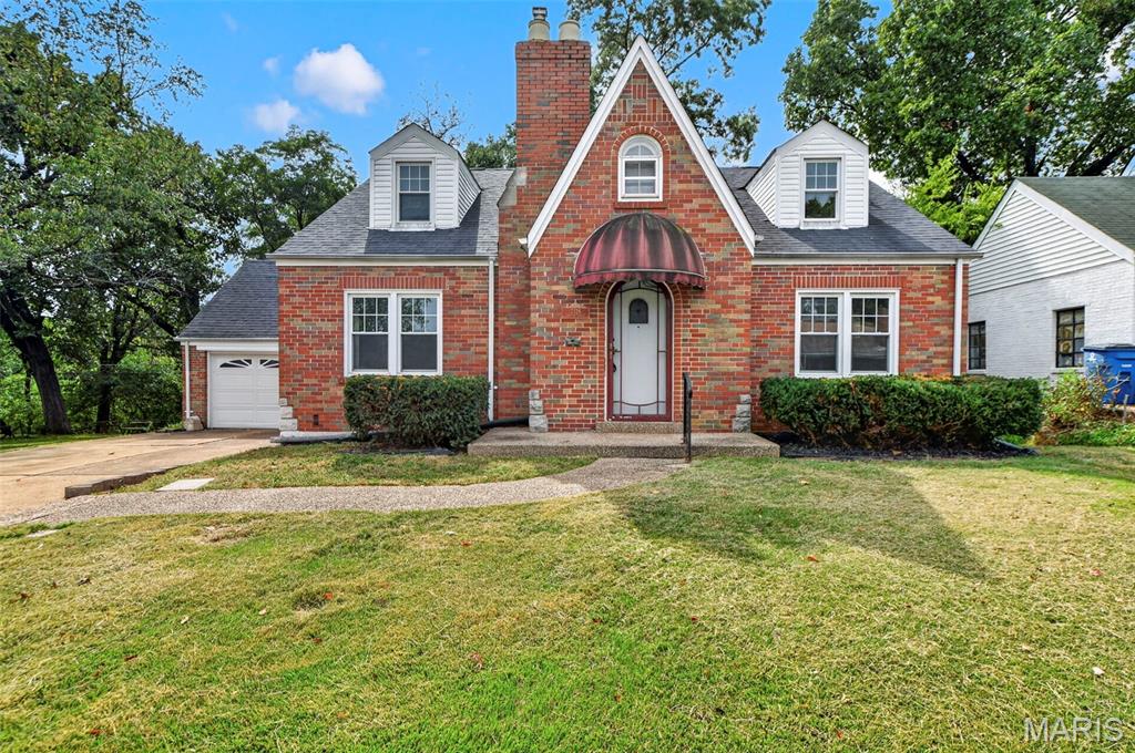7126 Florian Avenue Property Photo