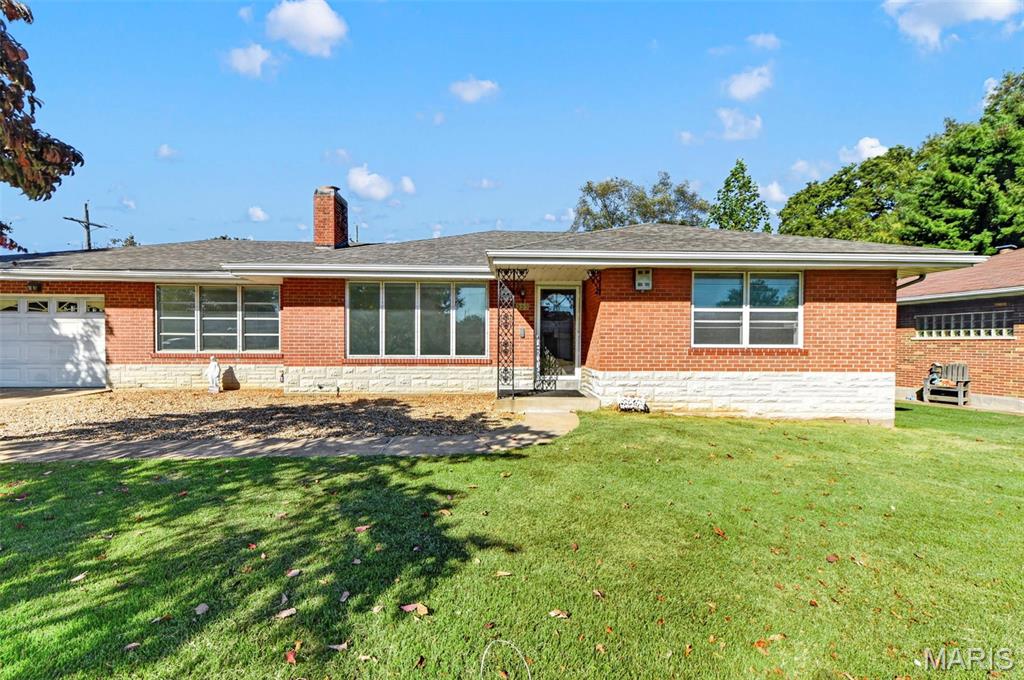 335 W Saint Anthony Lane