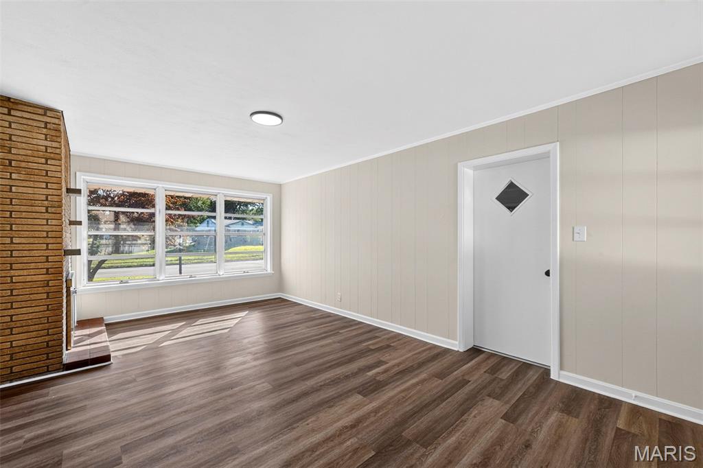 335 W Saint Anthony Lane Property Photo 13