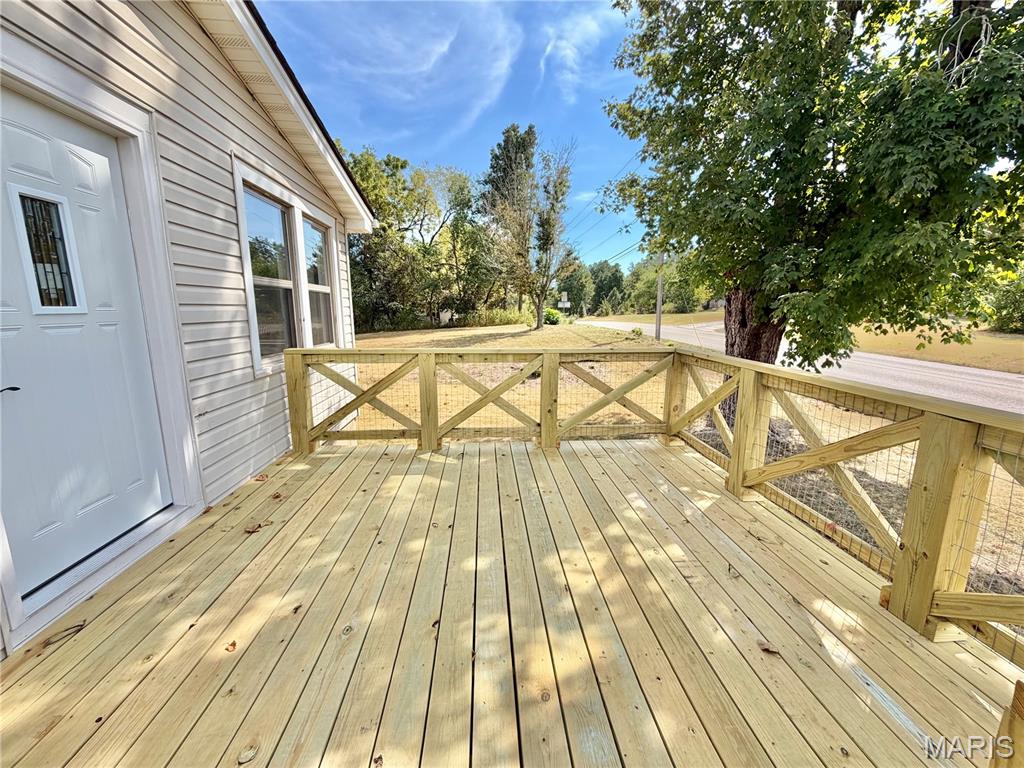 1104 S Mcarthur Street Property Photo 7
