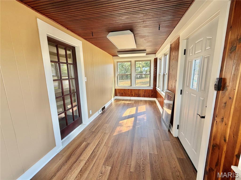 1104 S Mcarthur Street Property Photo 9