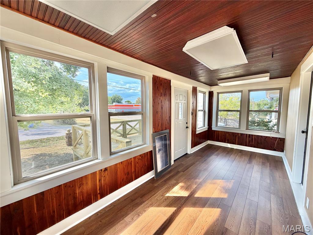 1104 S Mcarthur Street Property Photo 10