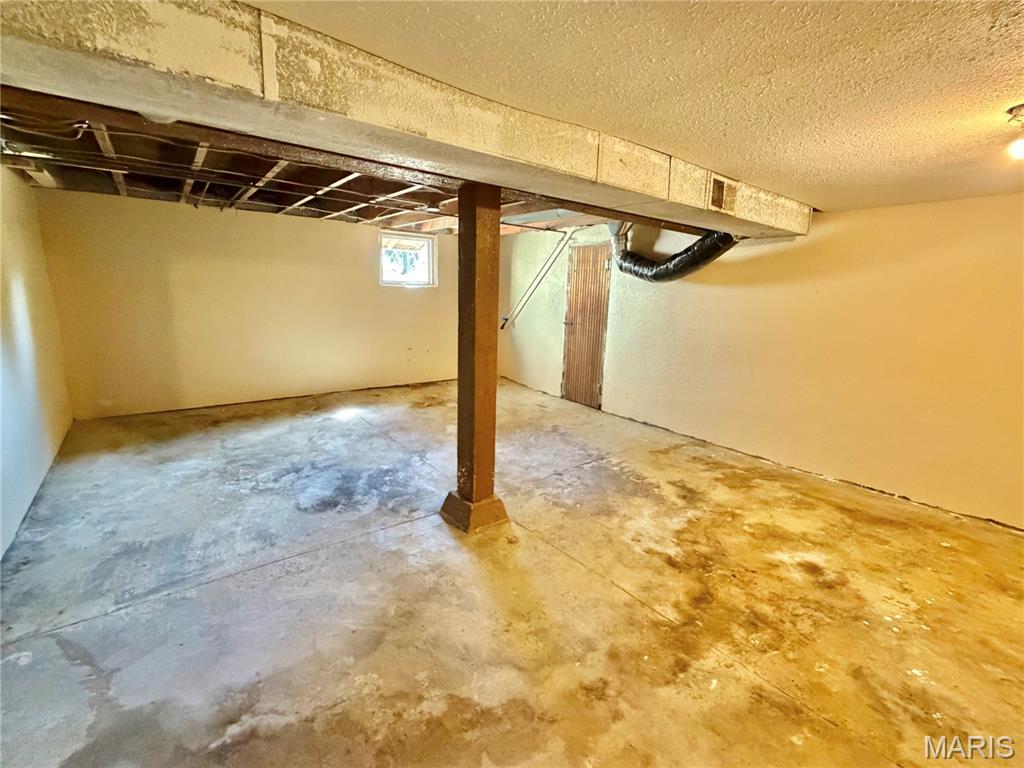 1104 S Mcarthur Street Property Photo 39
