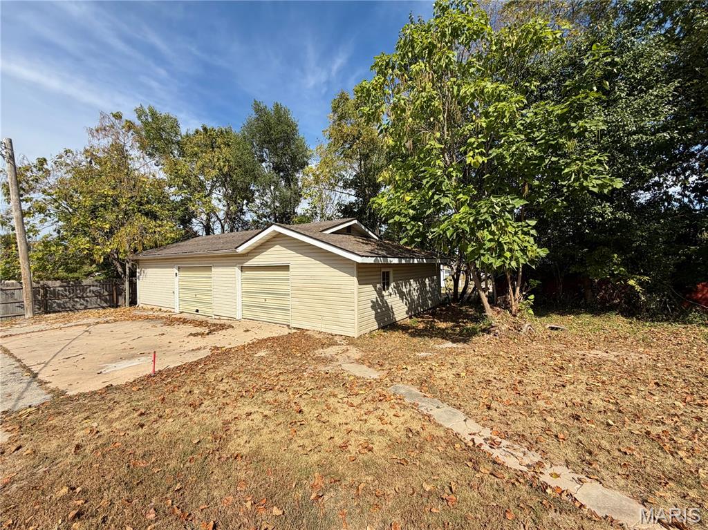 1104 S Mcarthur Street Property Photo 44
