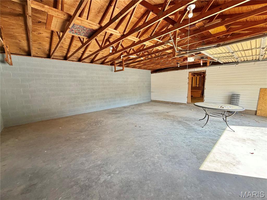 1104 S Mcarthur Street Property Photo 45