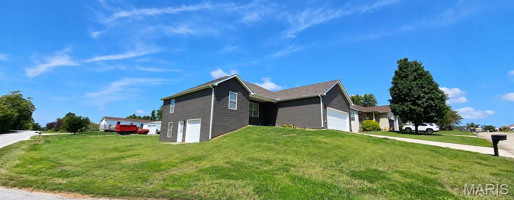 119 Sun Valley Court Property Photo 2