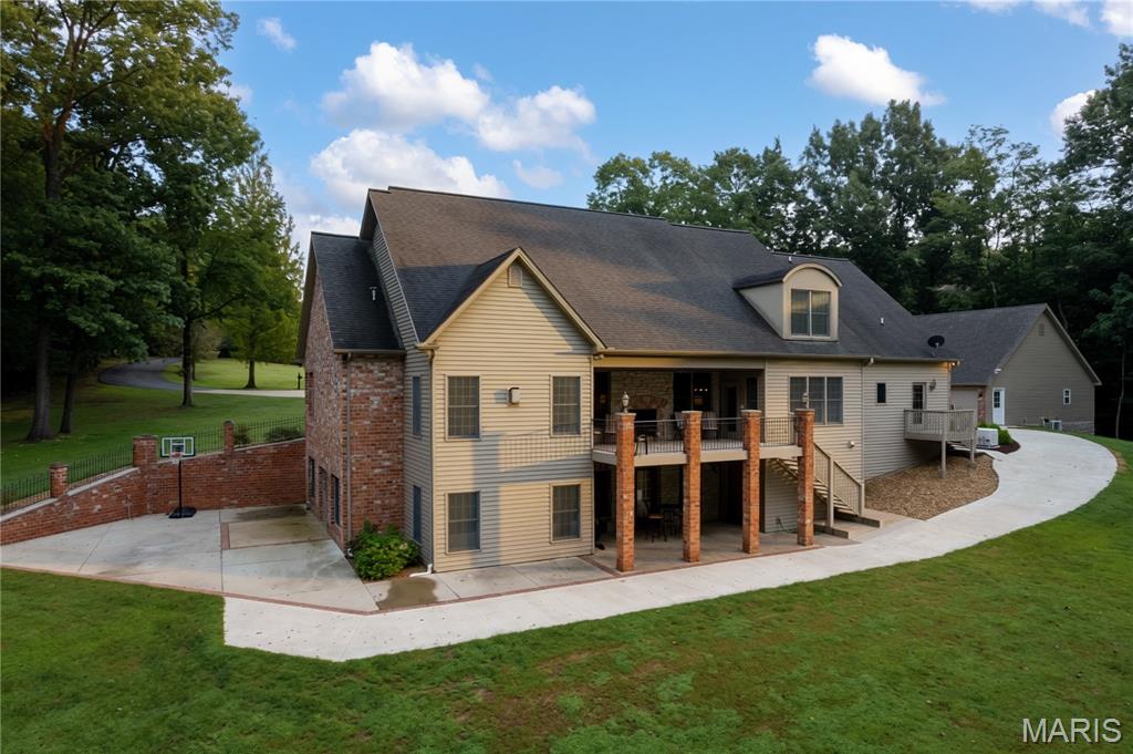 182 Cornerstone Drive Property Photo 6