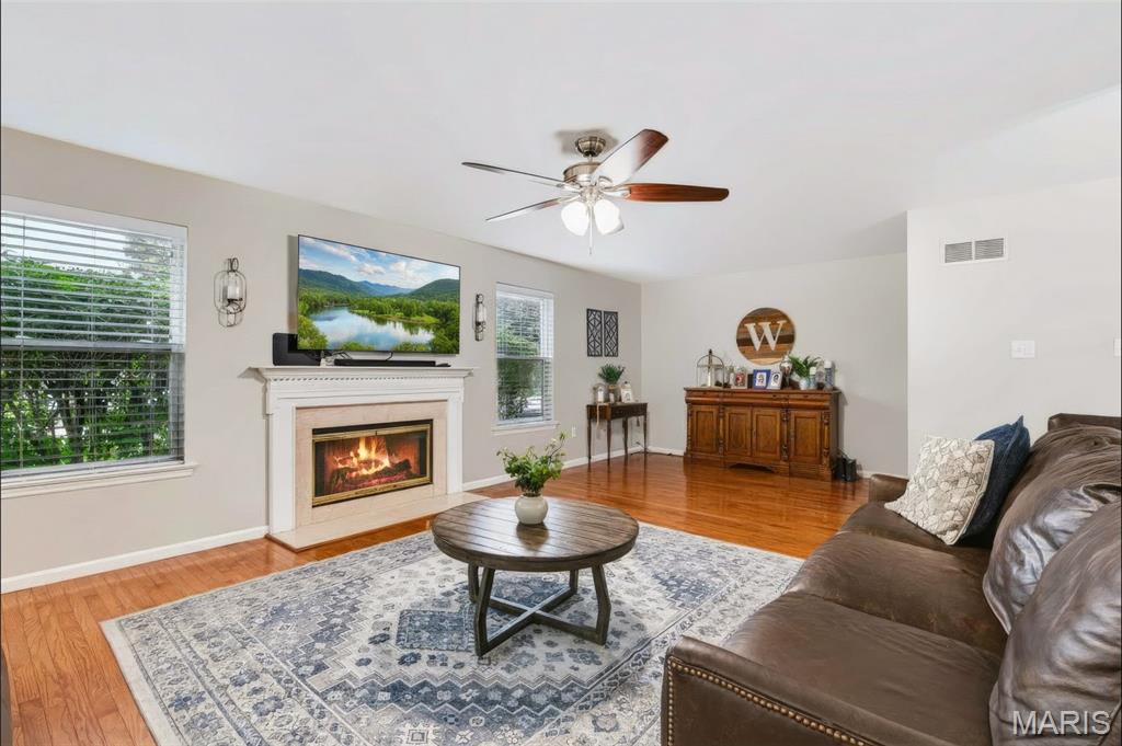 209 Harbour Pointe Drive Property Photo 12