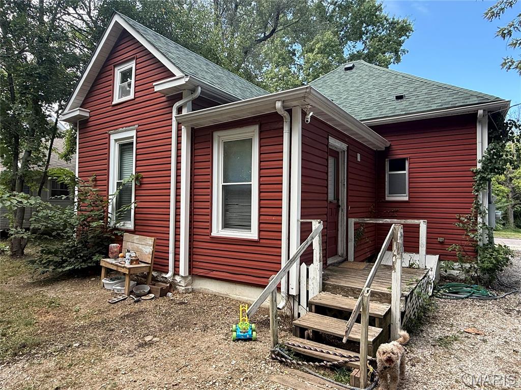 816 E Scott Street Property Photo 2