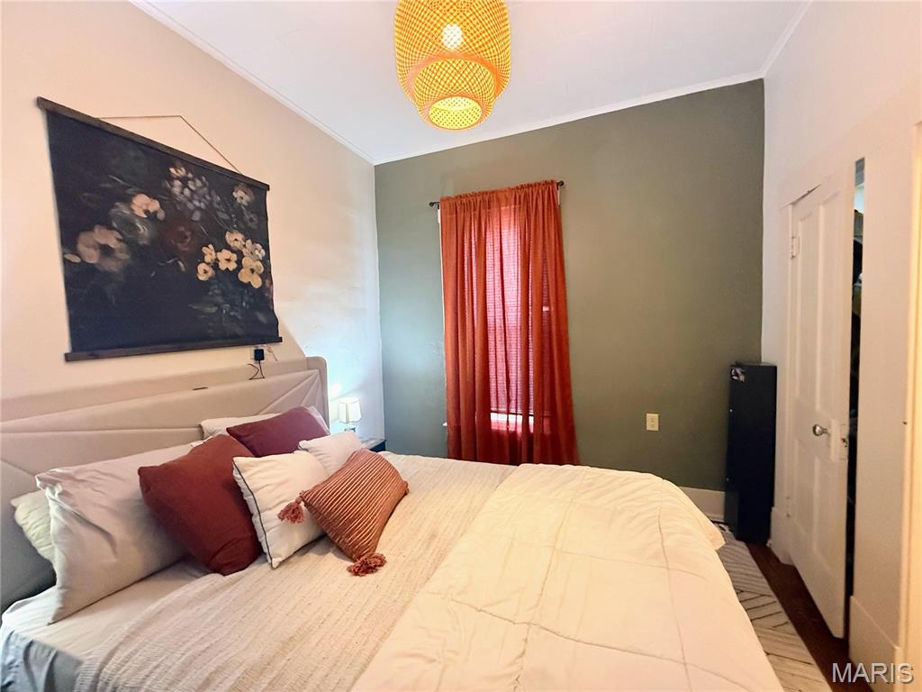 816 E Scott Street Property Photo 13